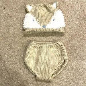 New Born Knitted Outfit